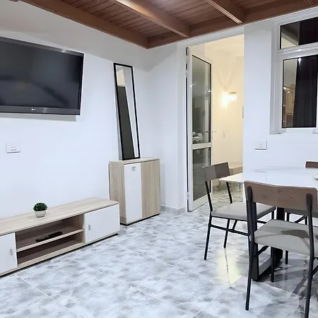 Sunset Tenerife Apartment *